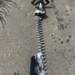       ゼノア　エンジン高枝バリカン　SHT2210　全長１７２ｃｍ　刃長６５ｃｍの画像