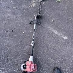       ゼノア　エンジン高枝バリカン　SHT2210　全長１７２ｃｍ　刃長６５ｃｍの画像