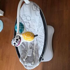 USED mamaroo 4.0 ママルー 4.0の画像