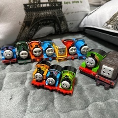 トーマスおもちゃセット12台　トミカなど