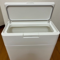 密閉ダストボックス 9.5Lの画像