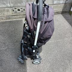 Aprica アップリカ ベビーカーの画像