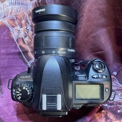 Nikon D100 レンズ付きの画像