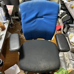 オフィスチェアの画像