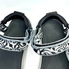 TEVA サンボーン 24cm モノトーン柄 軽量スポサン 街もアウトドアも◎の画像