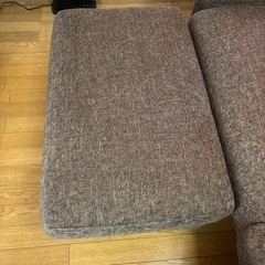 1番の方と交渉中です。ソファーの画像