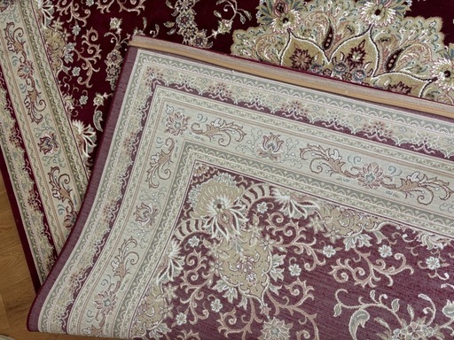  超美品　ウィルトンカーペットコレクション　赤色 花柄　200×250