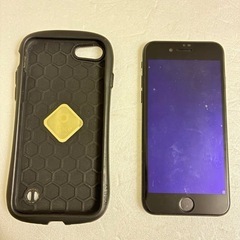 中古　64GB iPhone SE3 アイホン　スマホ　
