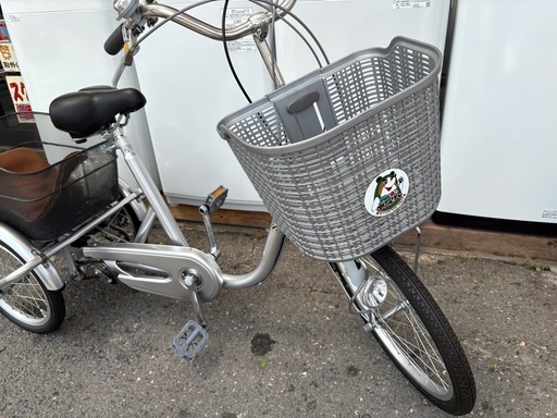 ?【自転車】入荷 未使用！三輪自転車【綺麗め自転車売ります買います！アールワン田川】