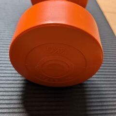 ダンベル3KG