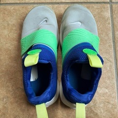 NIKE ナイキ　プレスト　エクストリーム　スニーカー　22㎝　ブルー×グレーの画像