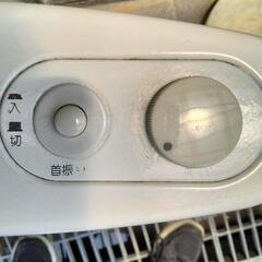 コーナン　ハロゲンヒーター　MH1205  1200W 2012年度製の画像