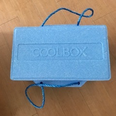 クールボックス　クーラーボックス