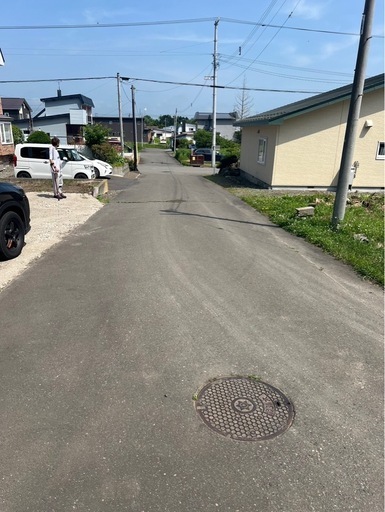 整地したての土地(宅地)になります。どなたかご活用ください