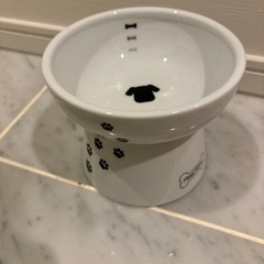 猫壱(necoichi)ハッピーダイニング 犬用 脚付フードボウル (レギュラー) 電子レンジ&食器洗浄機対応の画像