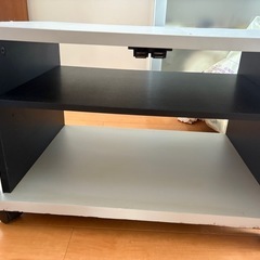 テレビ台の画像