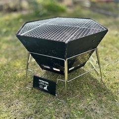 キャプテンスタッグ焚き火台ブラックヘキサの画像