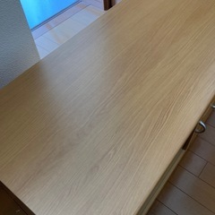 テレビボードの画像