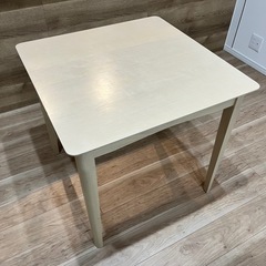 【美品】ニトリ　ダイニングテーブルの画像