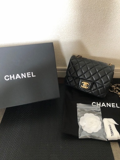 CHANEL ココボール ミニマトラッセ チェーンショルダー
