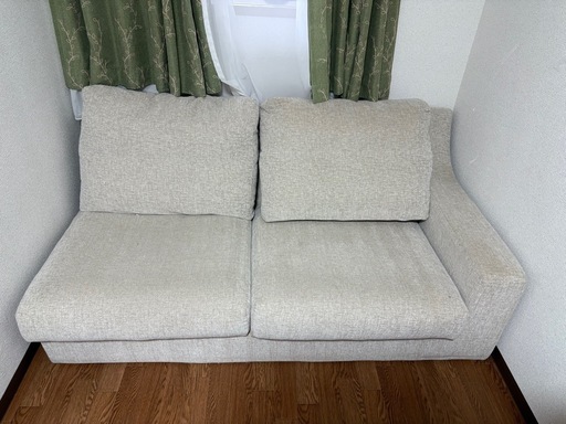 NOYES 
ソファ　約25万円のセミオーダー品