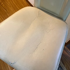 白いダイニングチェア　4脚セット
の画像