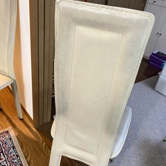 白いダイニングチェア　4脚セット
の画像