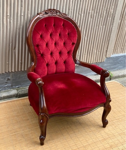 アンティーク調ソファ