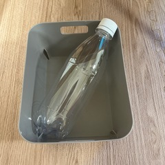 プラスティックボックス５個まとめての画像