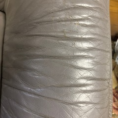 グレーソファー　3人掛けと1人掛け
の画像