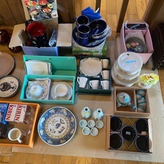 食器の画像