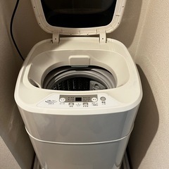 一人暮らし用小型洗濯機の画像