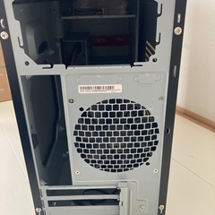 iiyama　パソコンケースミニタワー　microatxケース inwin em058　　　の画像