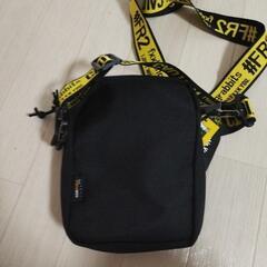 本日限り　ボディバックの画像