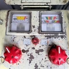 ⚡️バッテリー充電器　の画像
