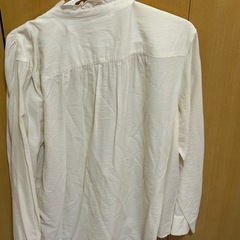 UNIQLO ユニクロ　フリルブラウス　XL レディース　ホワイト　未使用の画像