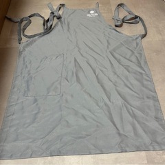 エプロン中古4点　数回使用の画像