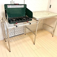 Coleman 2バーナーバーベキューコンロ &キッチンテーブルセット