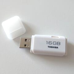 【新品未使用】TOSHIBA 東芝 USBメモリ 16GB