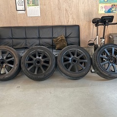 タイヤ付きホイールバリ山17インチの画像