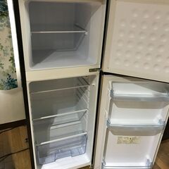【動作確認済み】2ドア冷蔵庫　2019年製 の画像