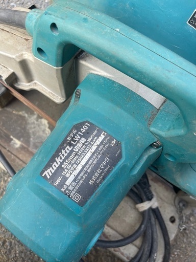 MAKITA マキタ 355mm切断機 LW1401
