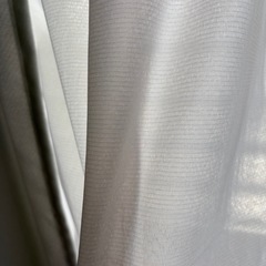 カーテンの画像