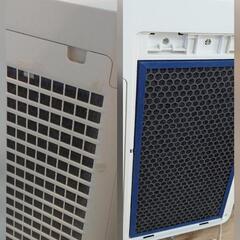 SHARP 空気清浄機 KC-J50-Wの画像