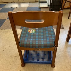 T2507-081 くろがね SUPER MARIO BROS. 学習椅子 キズ汚れ有り　の画像