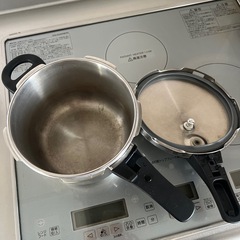 圧力鍋　ドウシシャ　cress DELUX ステンレス3層底圧力鍋　２段階　片手　3.2.L 約4合炊き　18cm 　ガス火・IH対応の画像