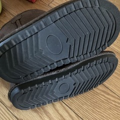 ブーツ　子ども　16 茶色　靴　冬　アプレレクール  ムートンの画像