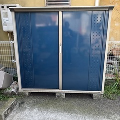 屋外物置