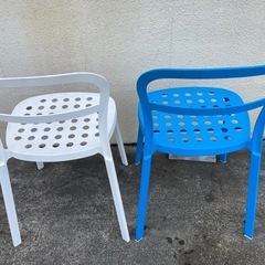 IKEA REIDAR スチール製 スタッキングチェア  青白セットの画像