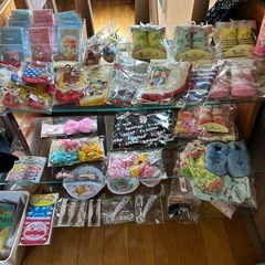 アクセサリー、雑貨、ぬいぐるみ、ハンドメイド、ベビー用品、絵本、食器の画像